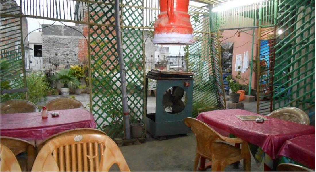 Elvis Guest House Varanasi Restaurant