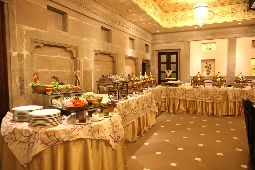 Brijrama Palace A Heritage Hotel Varanasi Restaurant