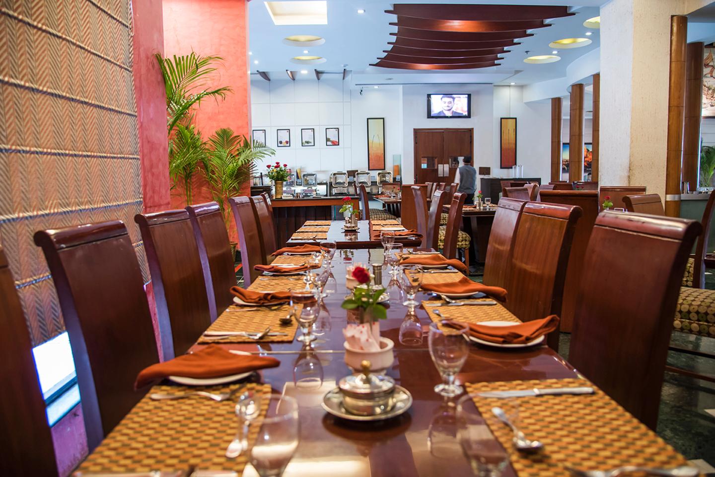 Hhi Hotel Varanasi Restaurant