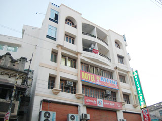 Atithi Satkaar Hotel Varanasi