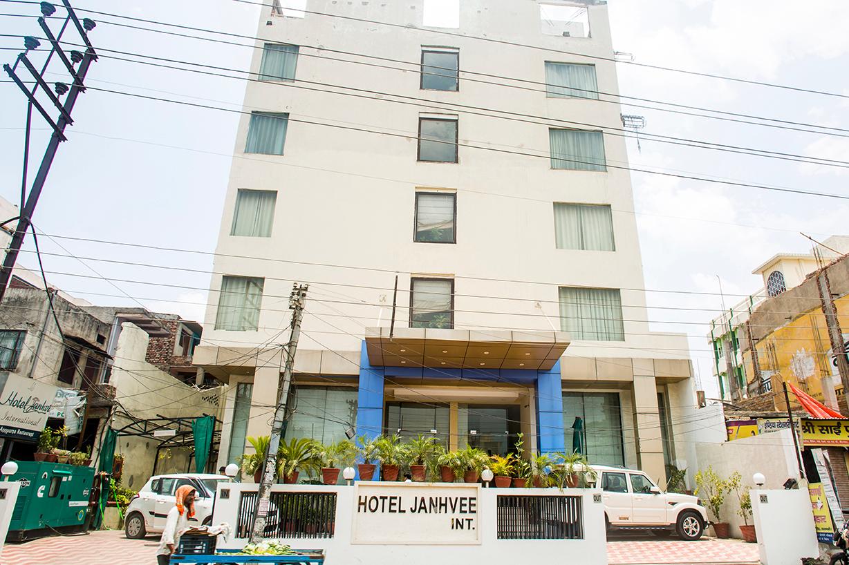 Janhvi International Hotel Varanasi